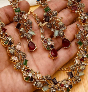 Home meena dress maroon